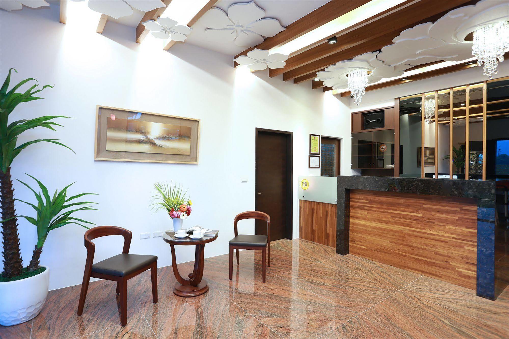 Lo Hong Ka Countryside House Apartment หลัวตง ภายนอก รูปภาพ